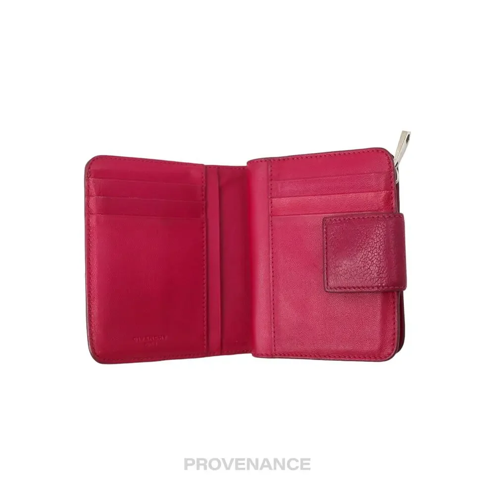 Givenchy compact snap